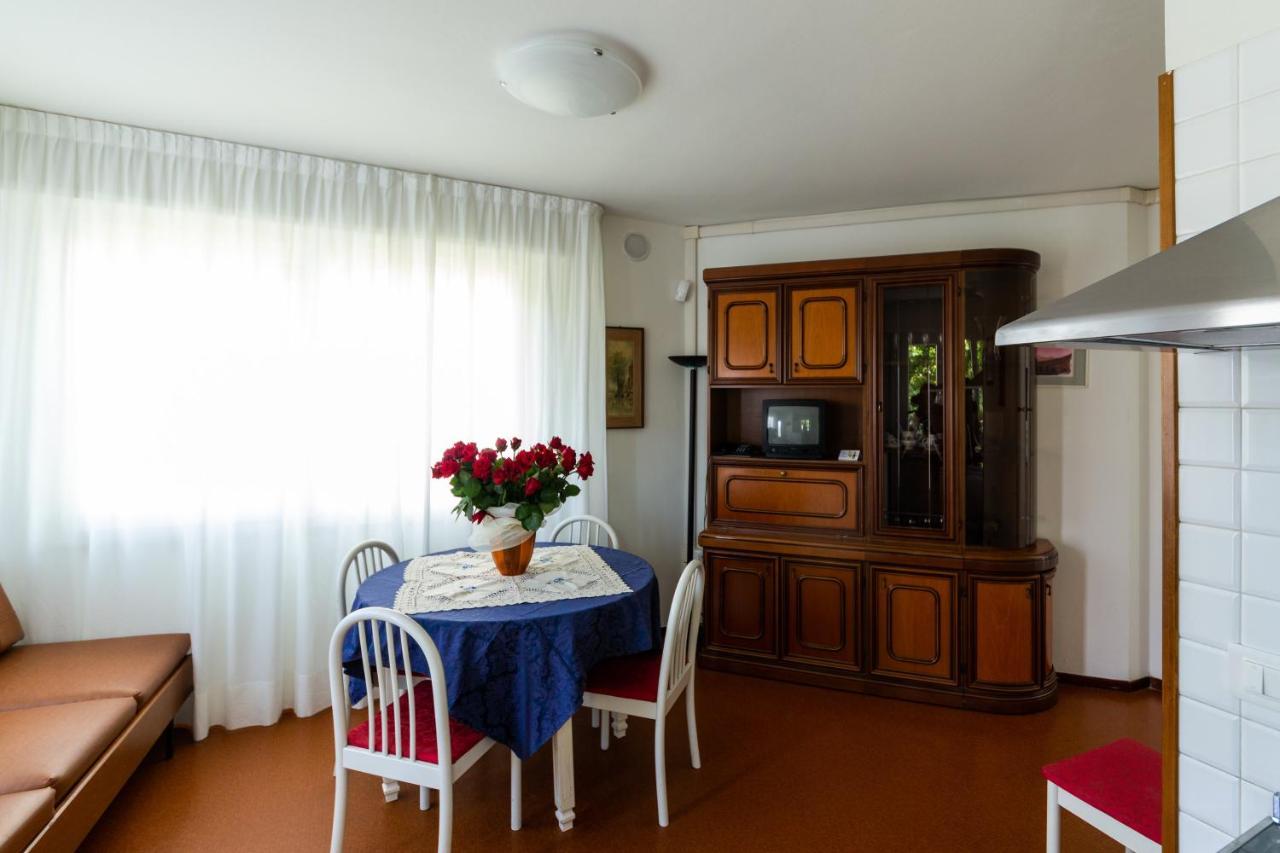 Villa Lucilla Lignano Sabbiadoro Exterior photo